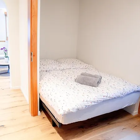 Alpine Mountains Scenic Retreat By Sea N' Rent